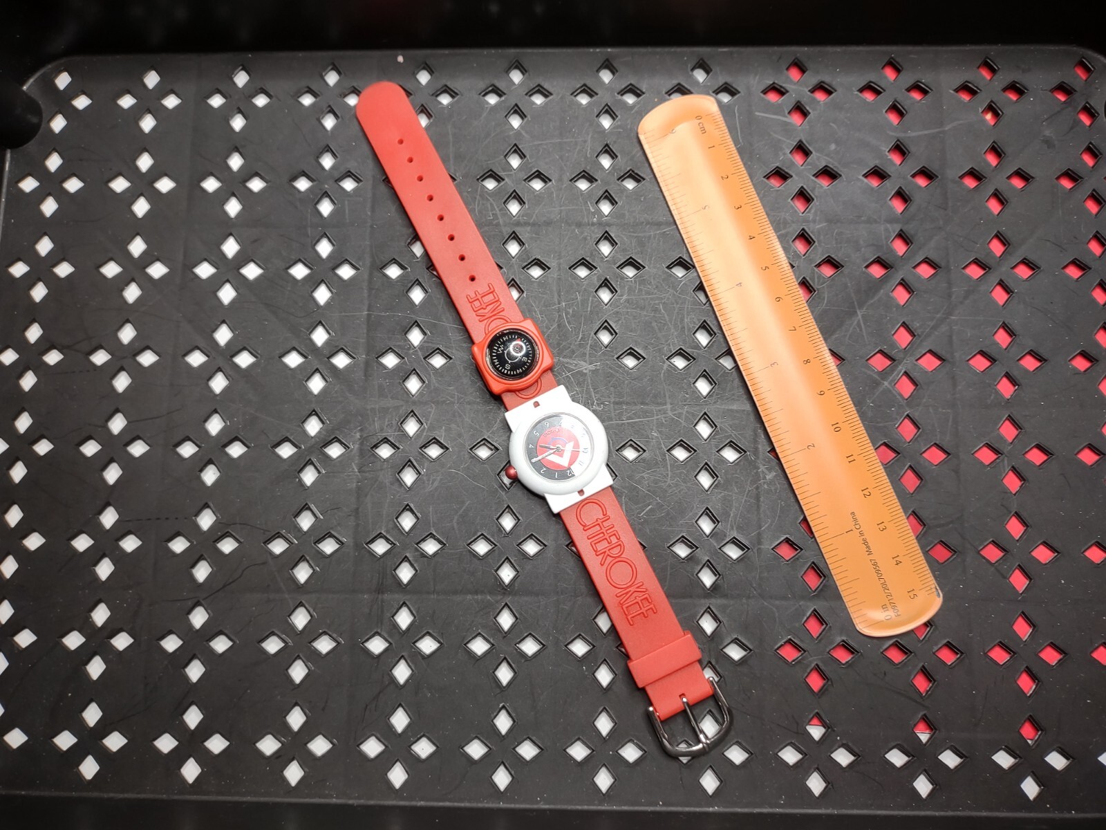 Untested Red Cherokee Compass Watch - image 3