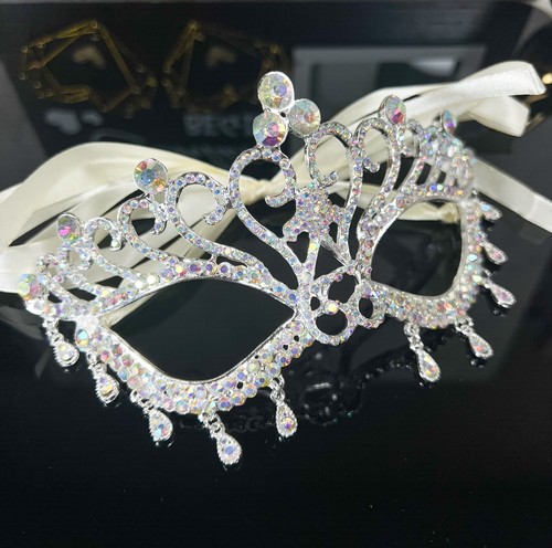 Silver AB Rhinestone Eye Mask, Crystal Masquerade Mask, Mardi Gras Parade, Party - Picture 3 of 5