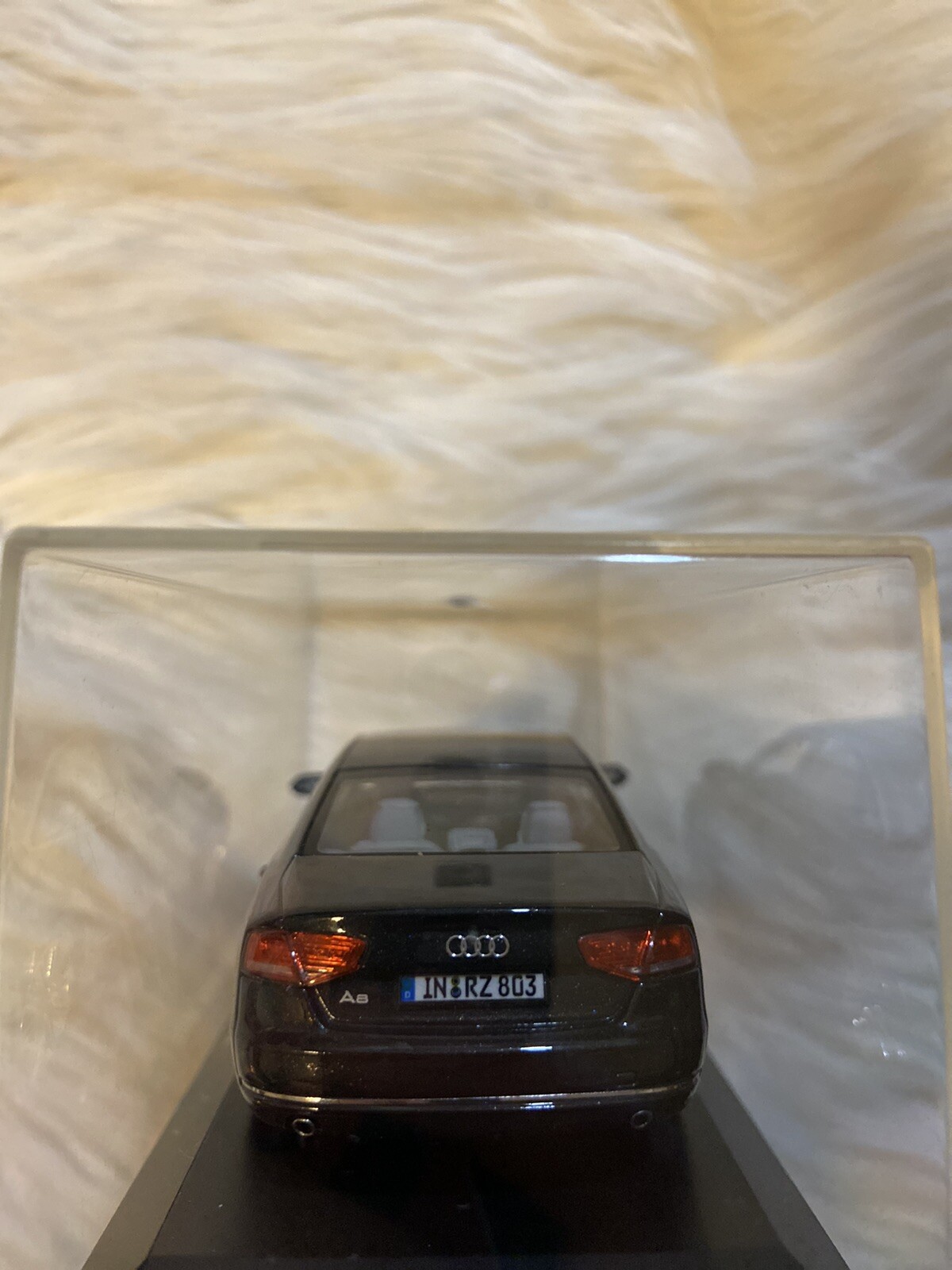Picture 2 of 6