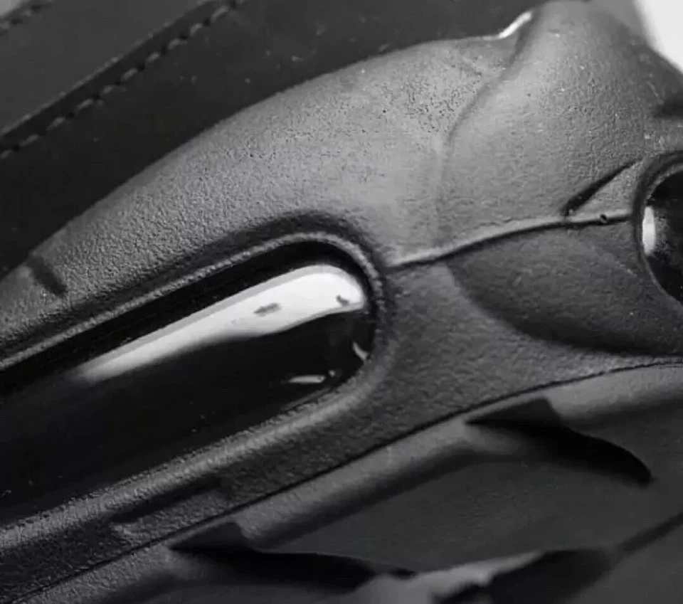 Nike Air Max 95 Essential Triple Black CI3705-001 Men's Sizes - Image 2 of 4