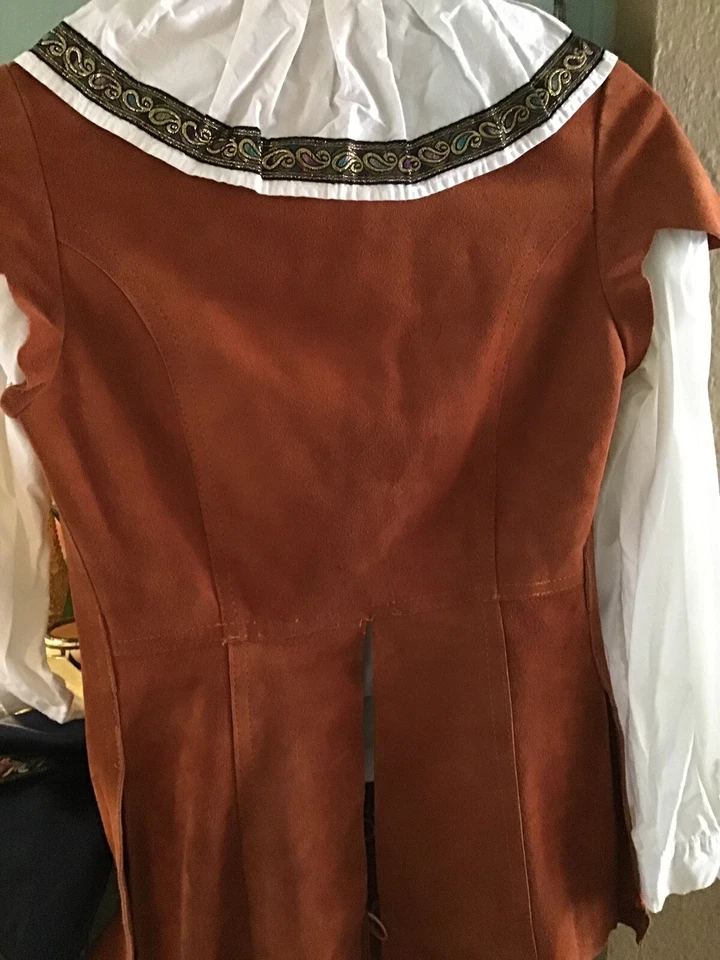 De Colección Guerrero S Disfraz Caballero Gamuza Chaqueta Seda Capa Volantes Blusa Cinturón Hecho a Mano  Foto 3 de 4