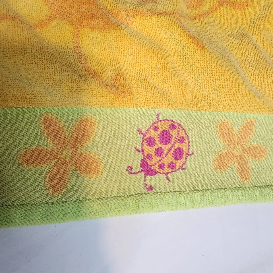 Vintage Egyptian Cotton LADY BUG Floral Beach Towel 80s Pink Green Yellow 65x35 - Image 3 of 4