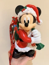 Disneyland Disney Park Christmas Mickey Mouse Santa Sipper Cup 2025 IN HAND