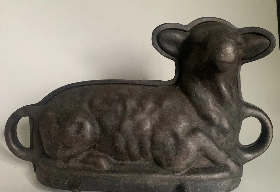 Antik Gusseisen Backform Osterlamm Carl Herzog Lammform Deko Sammler 5,3 kg - Bild 3 von 4
