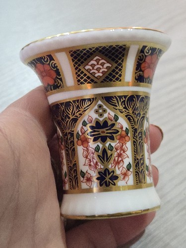 Miniature Royal Crown Derby Imari Porcelain Posy Vase 1989 Pattern 1128 - Bild 4 von 8