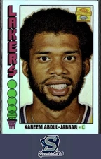 2001-02 Topps #8 Kareem Abdul-Jabbar Kareem Abdul-Jabbar Commemorative Series