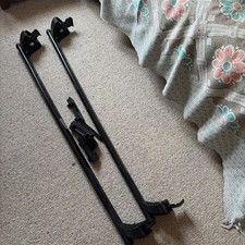 Halfords Non-Rail 1.15m Steel Roof Bars SET025 (Pair)