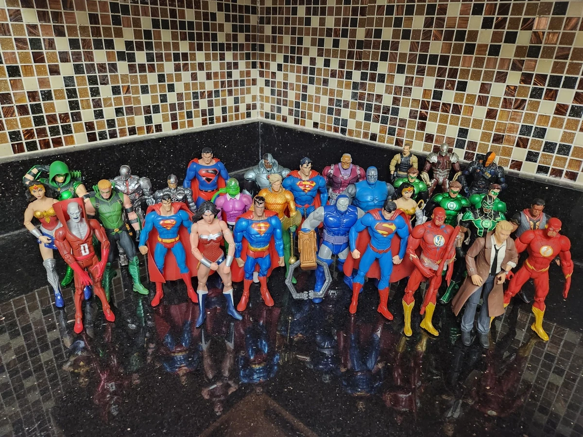 LOT DE 2 figurines DC Comics : Batman 1993 + Superman 1992 EUR 5,95 - FR