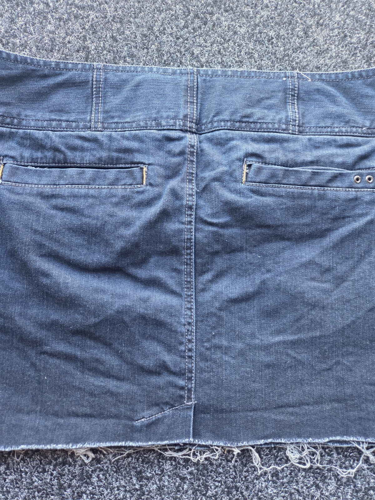 Vintage Converse One Star Denim Mini Skirt Dark Wash Size 10 Y2K Distressed Hem image 6
