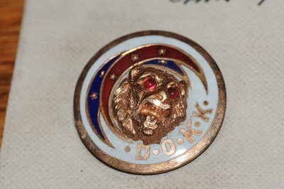 D.O.K.K. Raised Head  Fraternal Organization Lapel Pin Gold Filled 1908 Historic