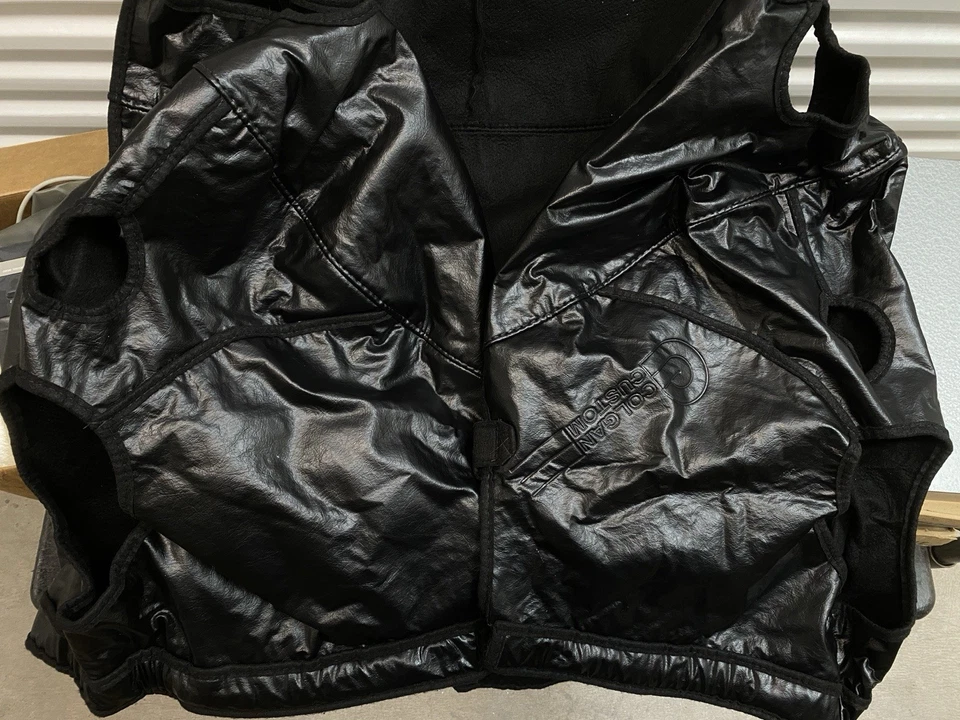 NEAR MINT COLGAN CUSTOM CAR BRA PR 5.1 FOR PORSCHE 356B, 356C - BLACK - Image 4 of 4