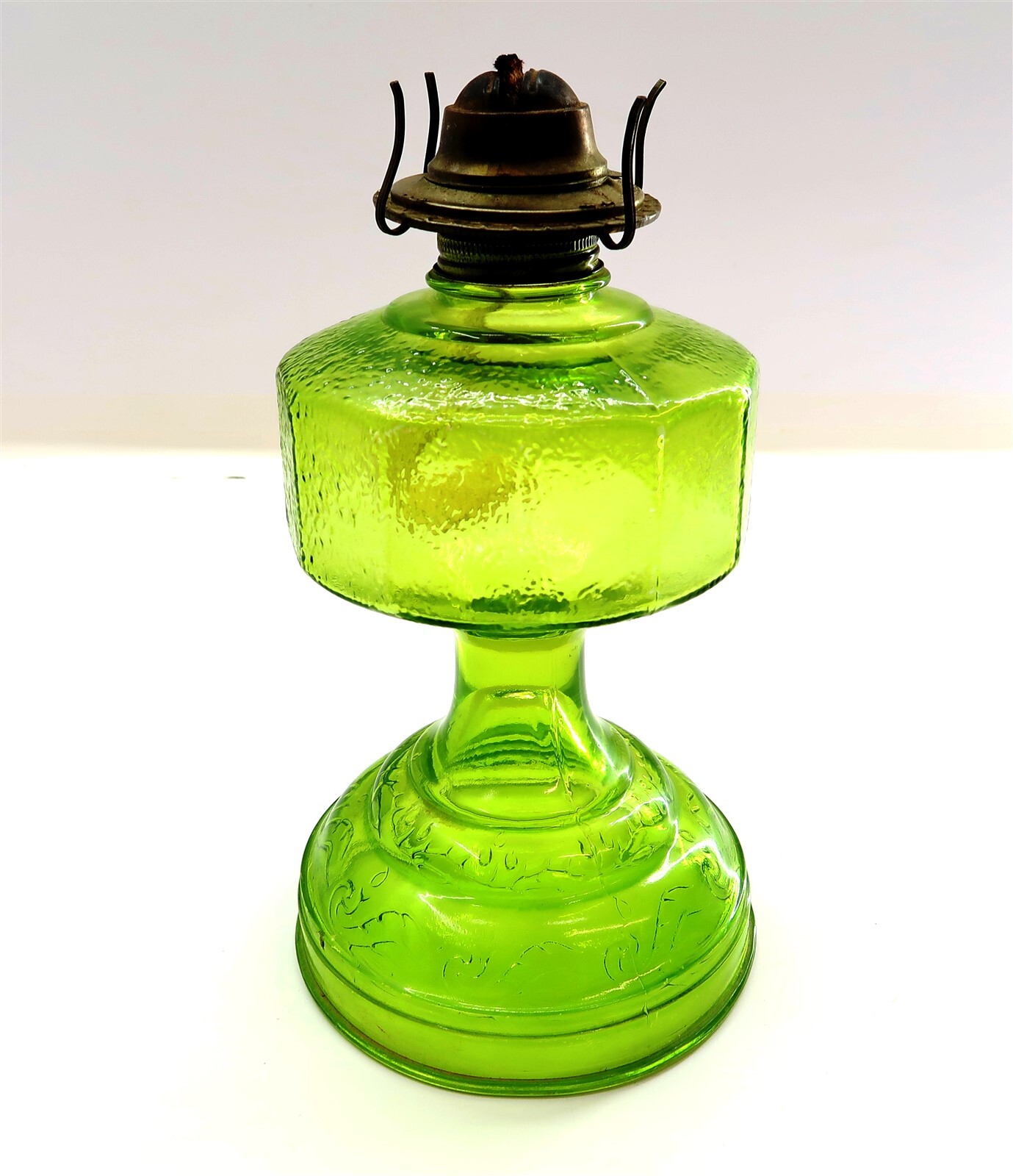 Antique Oil Kerosene Lamp Green Heavy Glass Ornate Base with P & A Mfg