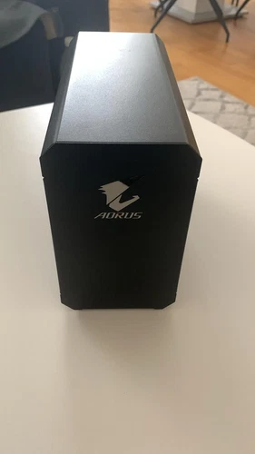 AORUS GAMING BOX ( externes Grafikkartengehäuse )