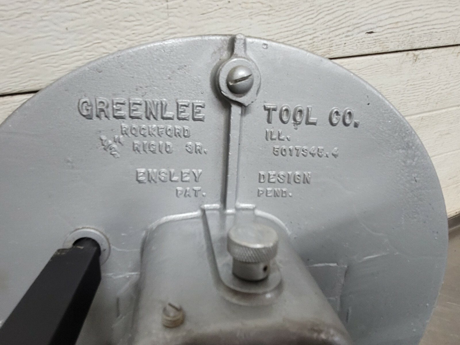 GREENLEE 555 ENSLEY 666 RIGID ELECTRIC PIPE CONDUIT BENDING 1/2" SHOE & SUPPORT eBay