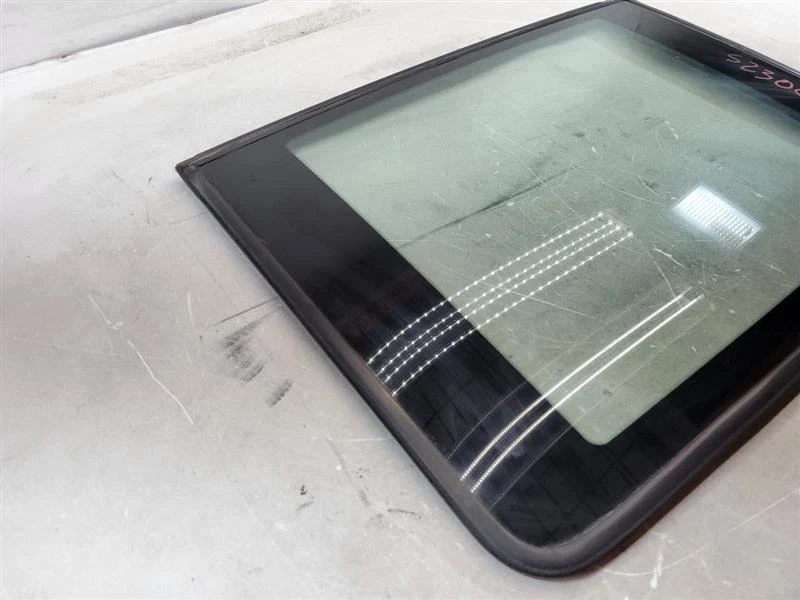 05 2006 2007 2008 2009 Subaru Outback Legacy techo corredizo trasero vidrio techo corredizo vidrio Foto 2 de 4