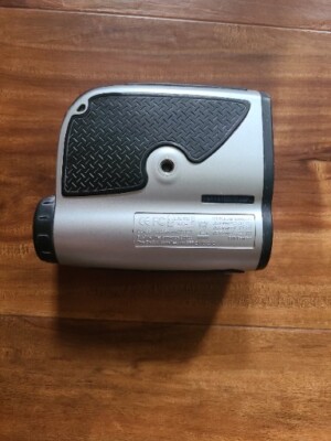 Bushnell Medalist Pinseeker 20-1354 Golf RangeFinder | eBay