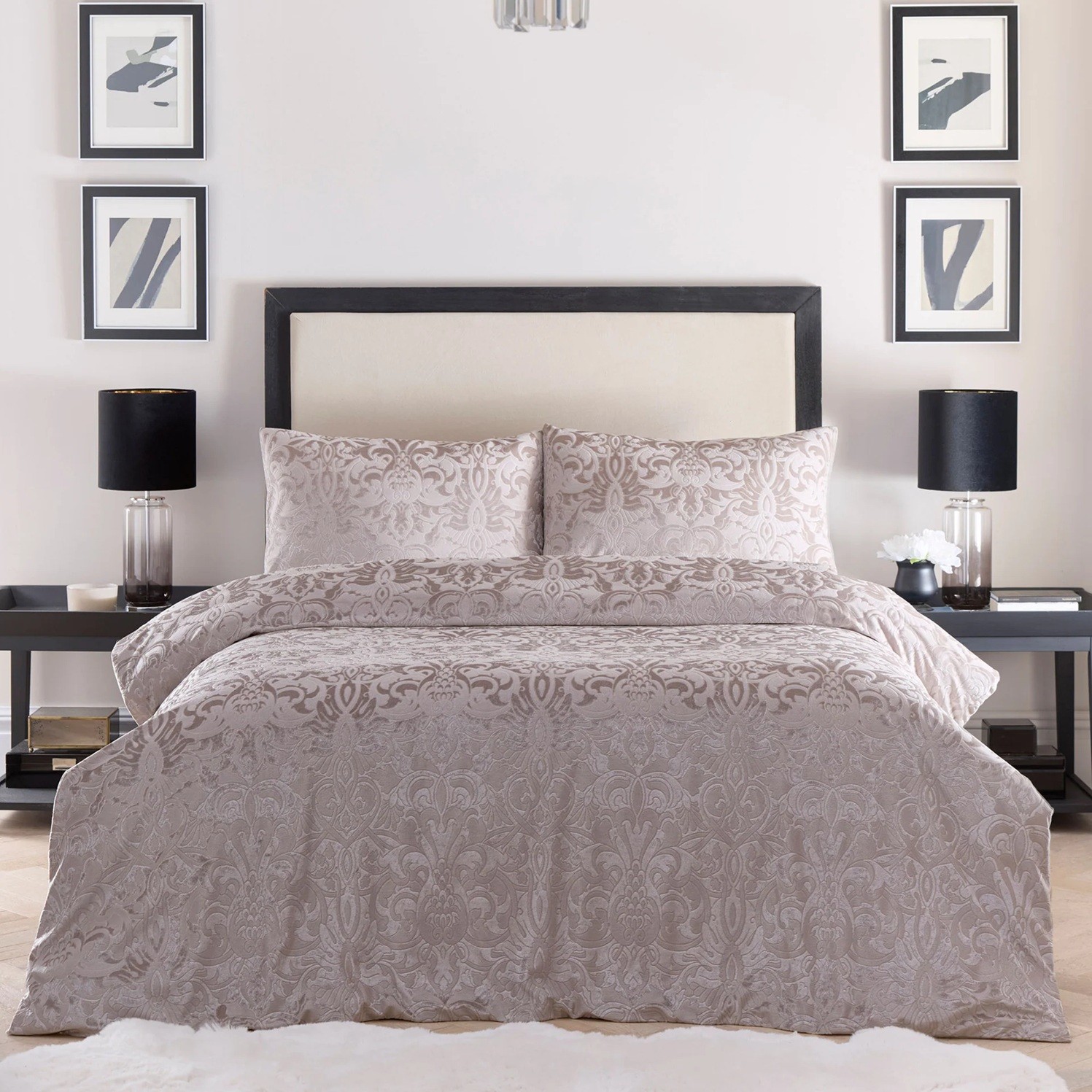 Laurence Llewelyn Bowen LLB Damask Velvet Duvet Cover Quilt Bedding Set Double