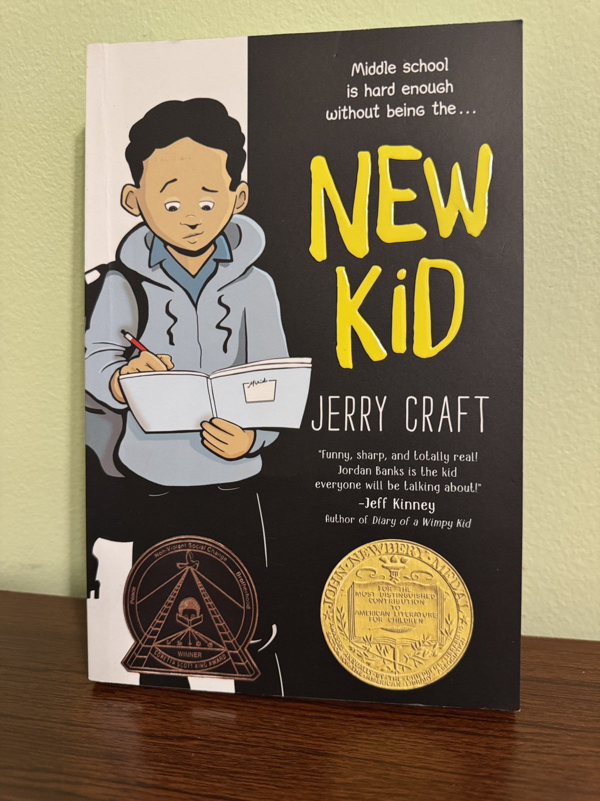 New Kid by Jerry Craft Paperback Newbery Medal Graphic Novel Award Winner