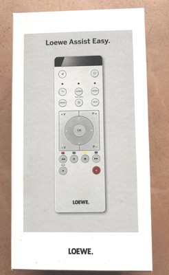 Loewe Assist Easy 71540 A80 Original Fernbedienung, hat ein Alu Gehäuse