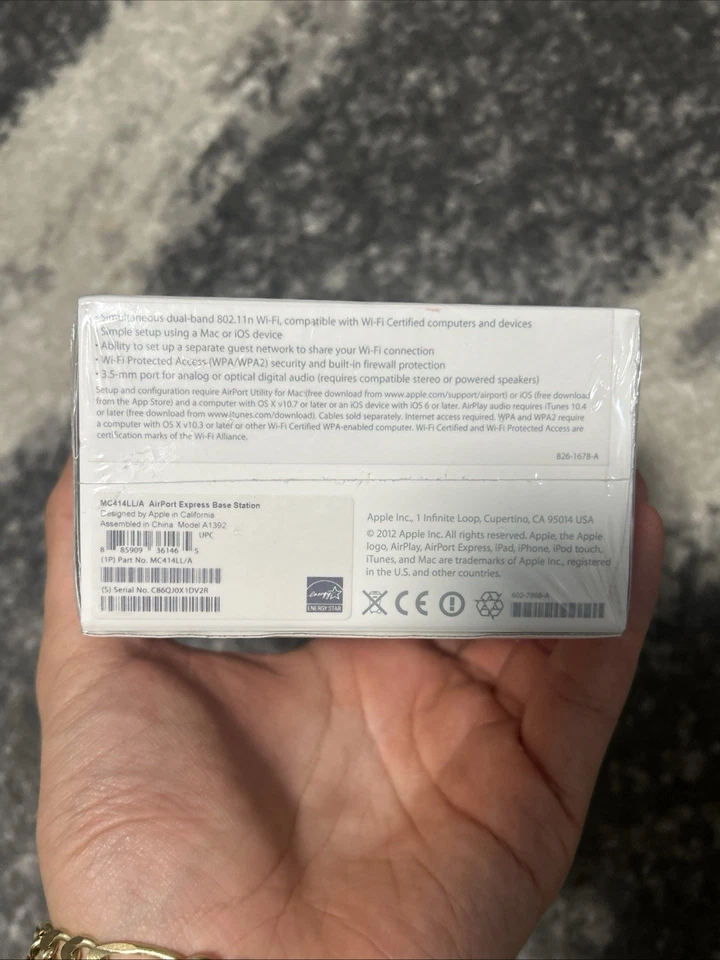 Apple AirPort Express Base Station A1392 MC414LL/A Sealed - Image 4 of 4