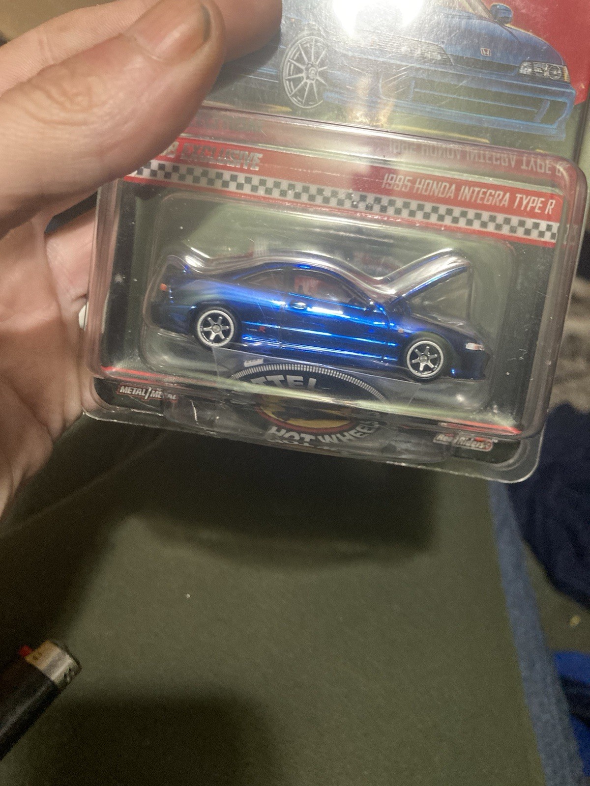 Picture 4 of 7