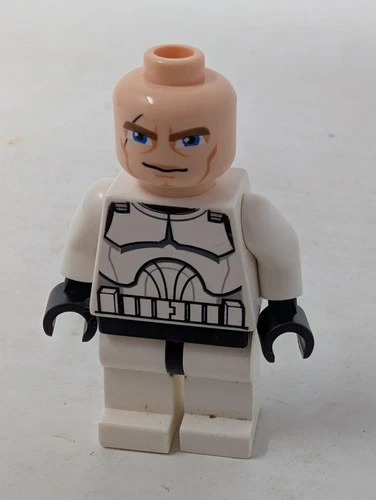 LEGO Stars Wars Clone Trooper Phase 1 Blue Eyes Minifigure - sw1090 - No Helmet