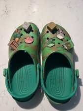 Kids Crocs  Minecraft Green Classic Clogs W/Jibs-Size 4J