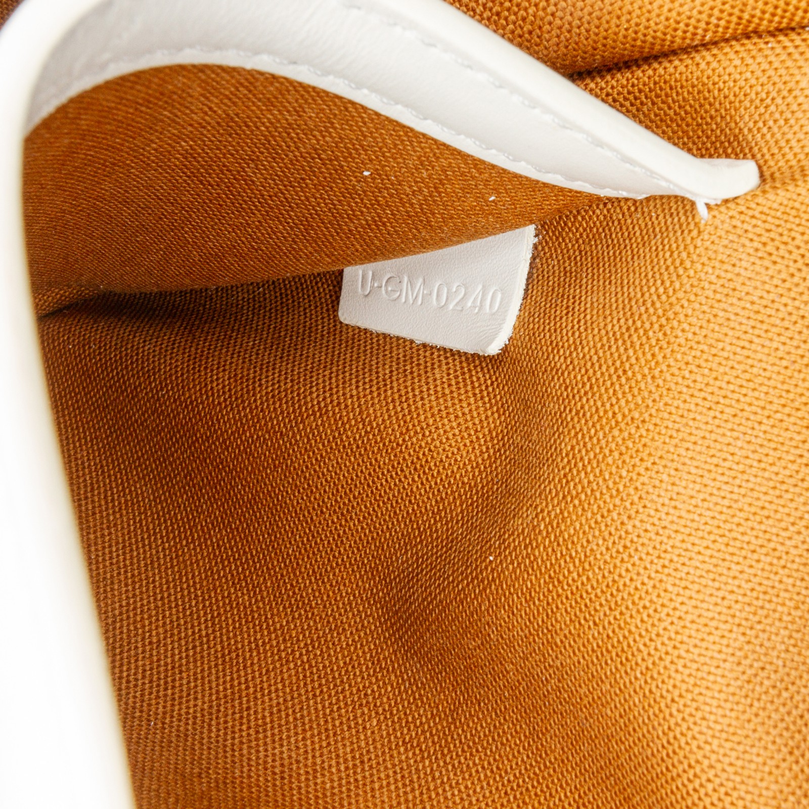 Authenticated Celine Medium Triomphe Coated Canva… - image 6