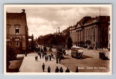 Germany- Berlin ''Under The Trees'' Famous Historic Boulevard Old Vintage Postcard