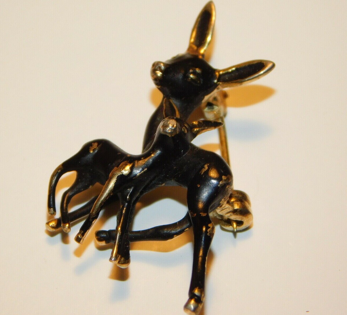 Broche Vintage En Métal Doré émaillé - Motif Faon/biche - Style Années 50 Bambi - Occasion