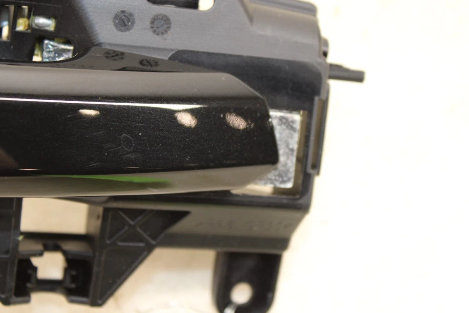 2018-2024 Audi SQ5 Q5 Rear Right Exterior Door Handle OEM KX28 - Image 2 of 4