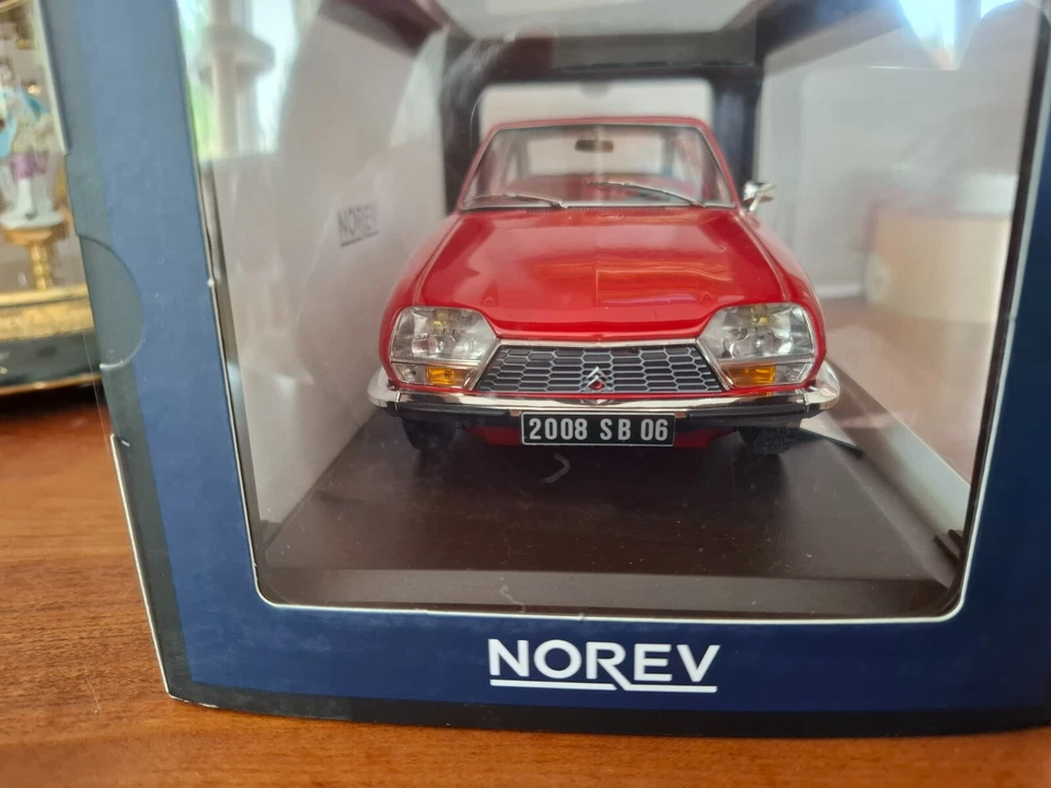 CITROEN GS rouge rio de 1972 NOREV 1/18e 181668 édition limitée 300 pcs - Photo 3/4