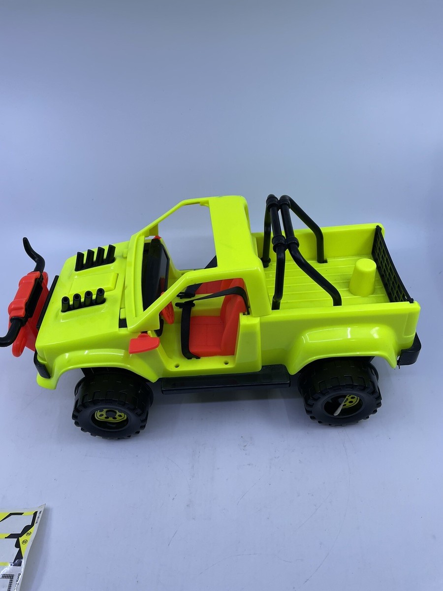 ミニカー CRASH DUMMIES FLIP OVER TRUCK No.23 Crash Test Dummies The Bull's Flip Over Truck TYCO 1992