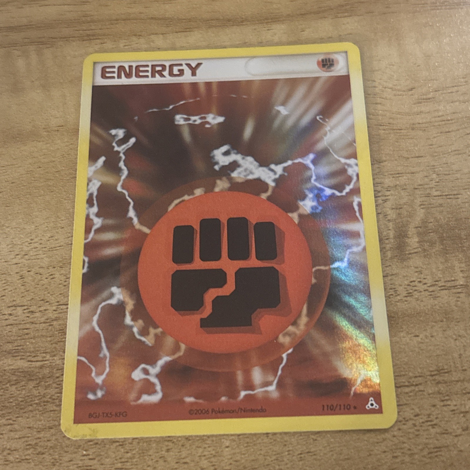 Fighting Energy - 110/110 - Holo Rare NM Holon Phantoms Pokemon