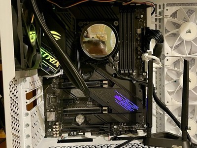 Intel I7- 10700k, Asus Rog Strix z490 E Gaming Mobo, NZXT AIO Cooler
