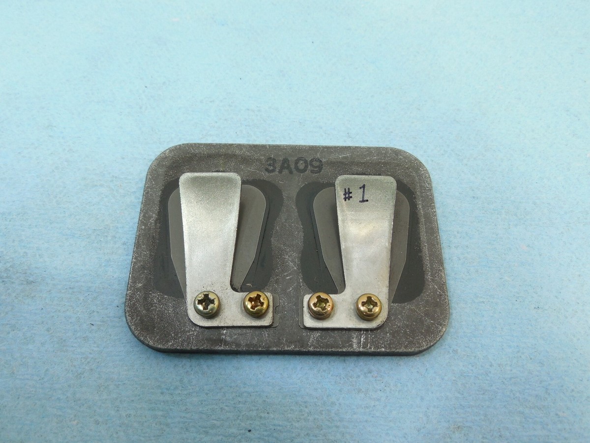 ムク　SAR 1993 Kawasaki ZX11 ZX1100-D1 Ninja Head Valve Rocker Arm Cover