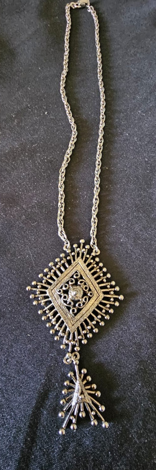 Vintage Hollycraft Statement Dangle Necklace Diam… - image 5