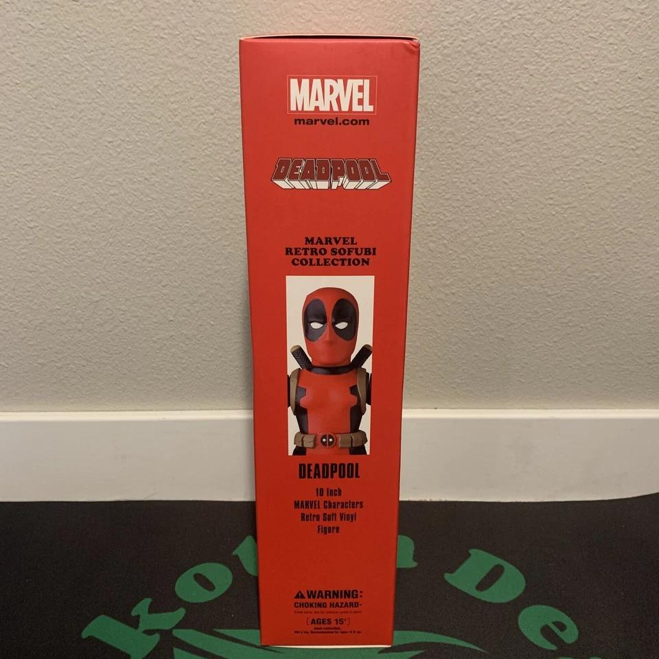 Figura de acción Deadpool Marvel retro colección Sofubi juguete Medicom sellado Foto 4 de 4