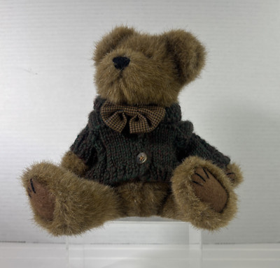 Mr. Trumbull Boyds Bear J.B. Bean 10in with Sweater & Bow Tie