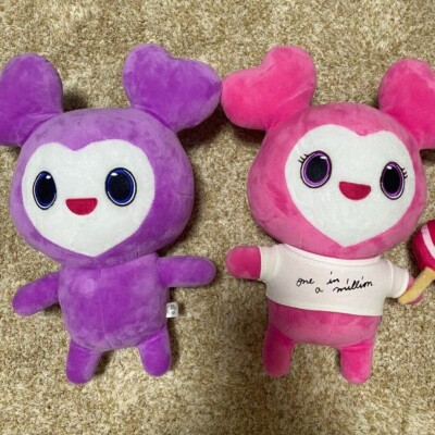 TWICE ぬいぐるみ TWICE SET of 2 Lovely official plush Doll BDZ 1st ARENA 2018