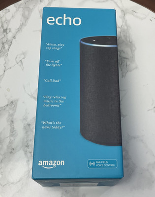 【箱付き・新品同様】Amazon Echo ブラック Amazon Echo (2nd Generation) Smart Assistant - Charcoal
