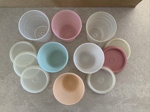 Vintage Tupperware Midget 6 Pack 2 Ounce Each - Picture 2 of 2