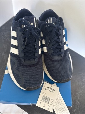 adidas SWIFT RUN X FY 2115 navy/weiß Gr. 8,5 ( 42 2/3 ) ORIGINALS