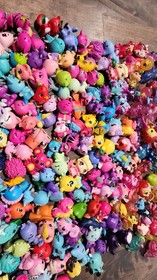 223 Hatchimals Collegtibles Figures Space, Birds Whales, Cats, Flocked