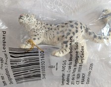 Papo Toy Snow Leopard Figurine Item 50160 Han...
