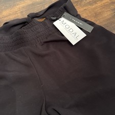 NWT TAHARI Modal Womens Medium 30x26 Pull on Elastic Waist Black Pants