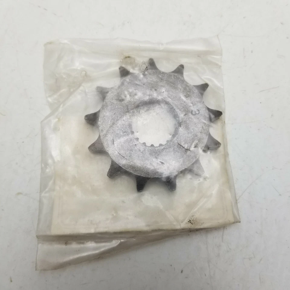 Roda dentada Suzuki DR100 DR125G RM125 NOS 27511-41700  - Imagem 3 de 4