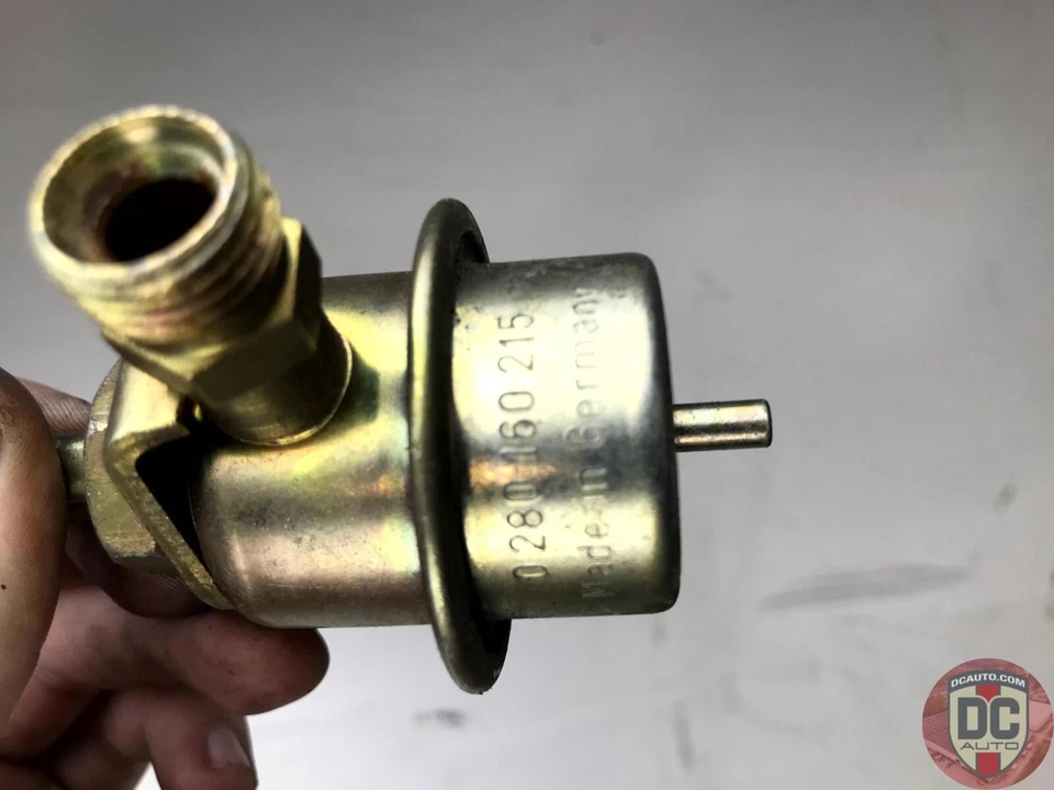 1984-1989 Porsche 911, 78-86 928 регулятор давления топлива 92811019801 новый - Изображение 4 из 4