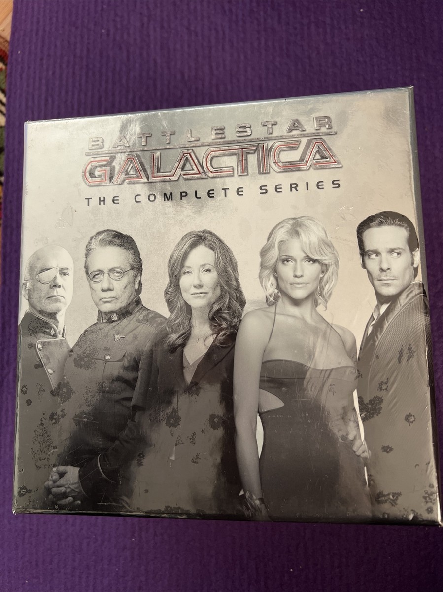 Battlestar Galactica The Complete Series 25 DVD Box Set( Open Box