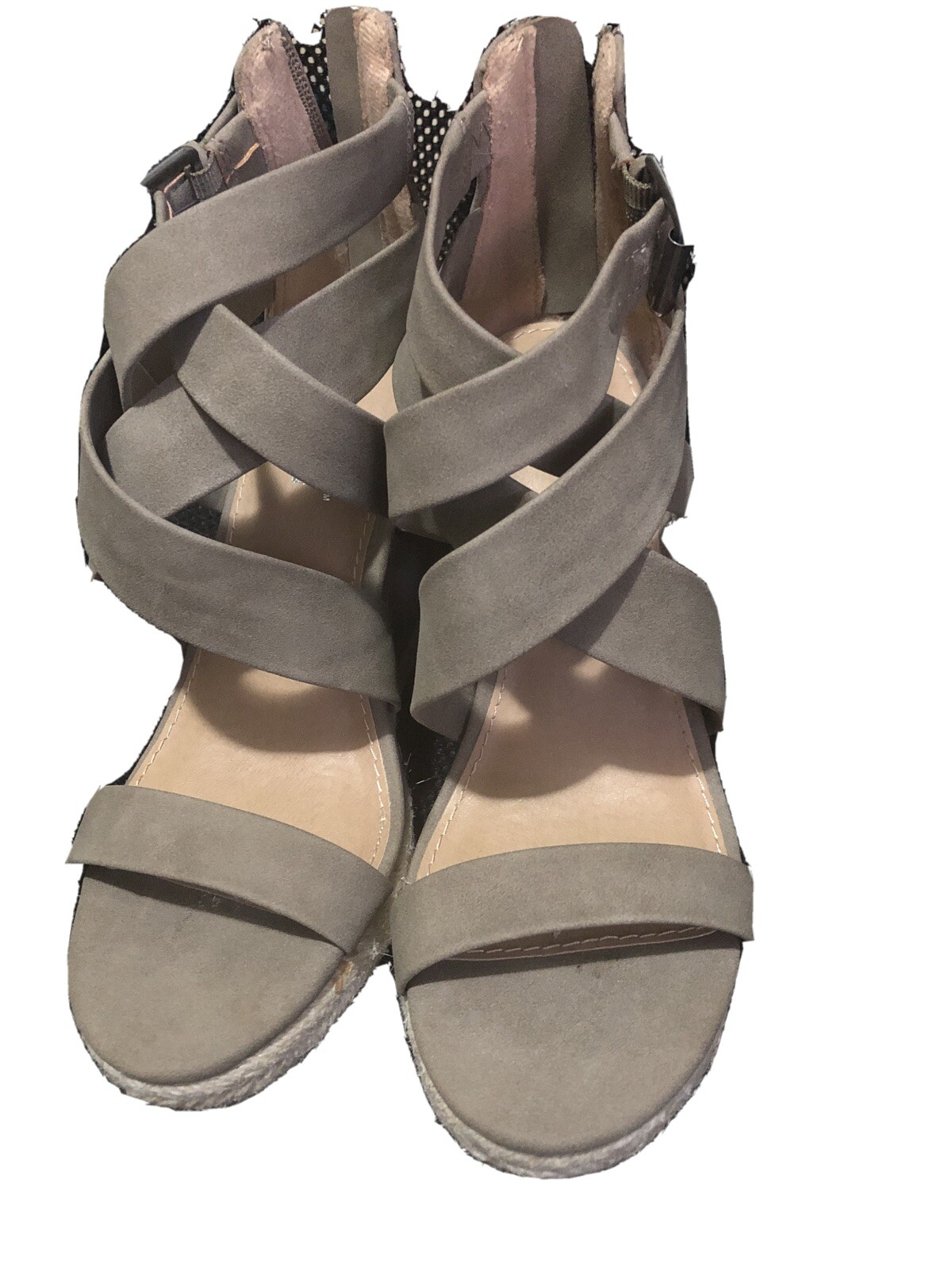 Brash wedges in size 7 for stylish comfort-image